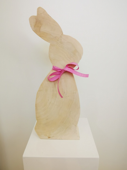 Dekohase aus Holz, Farbe Natur