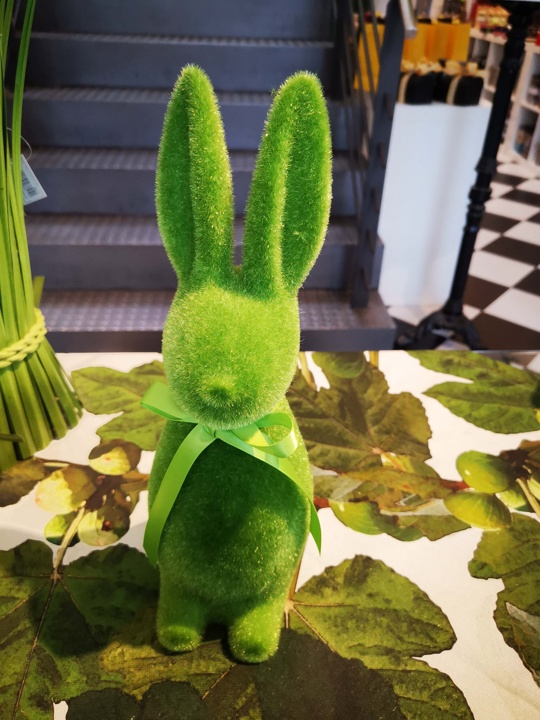 Osterhase aus Kunststoff, verschiedene Größen